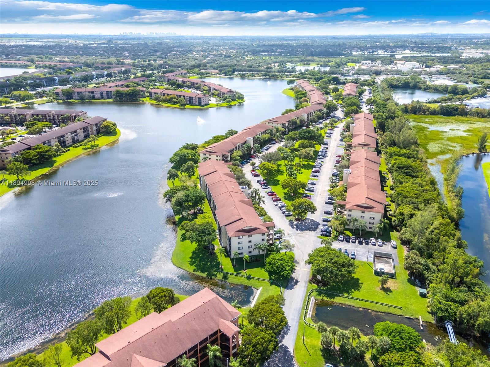 SUFFOLK AT CENTURY VILLAGE - Residential