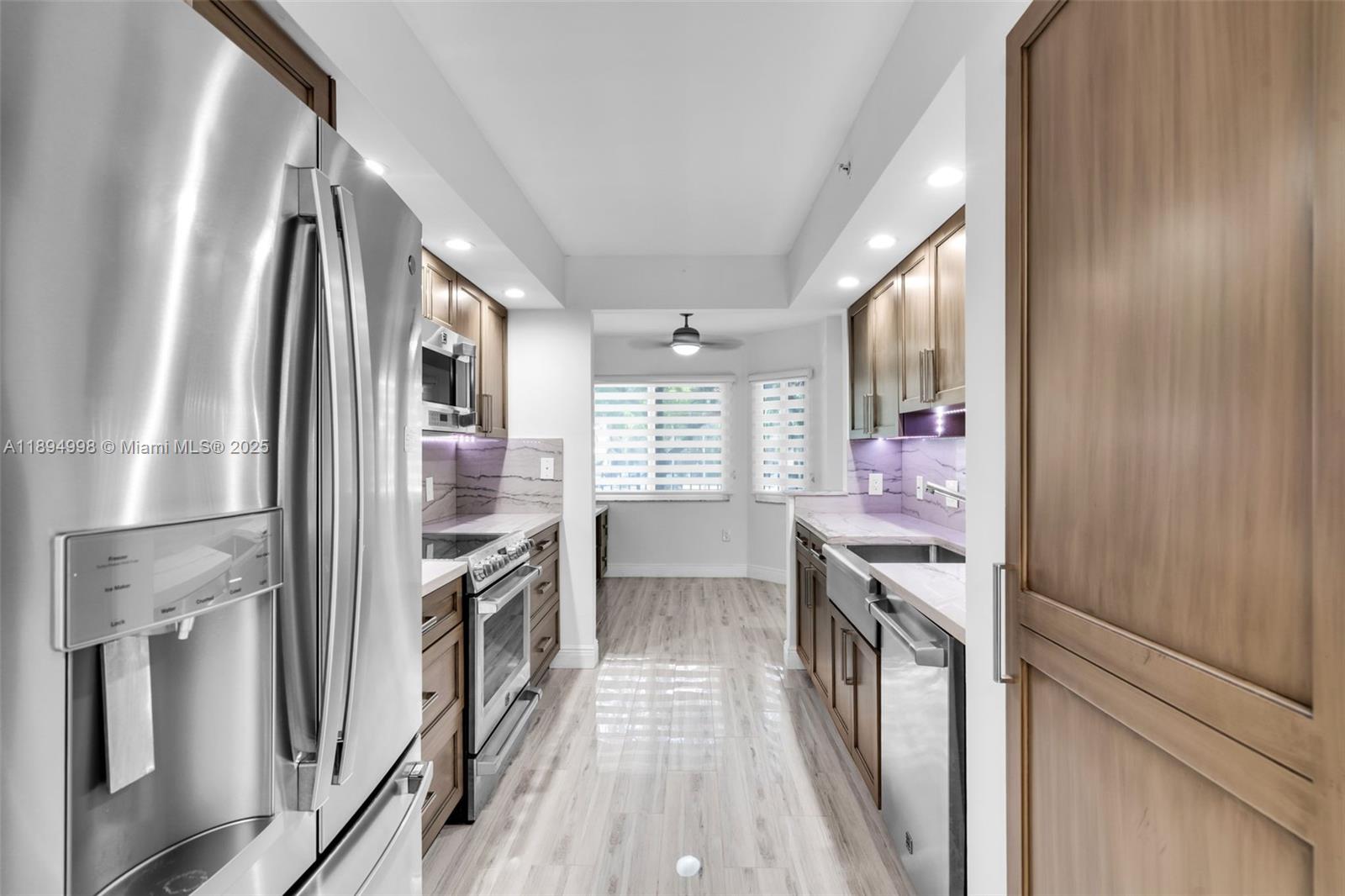View photos, virtual tours, details... 801 SW 141st Ave 210O