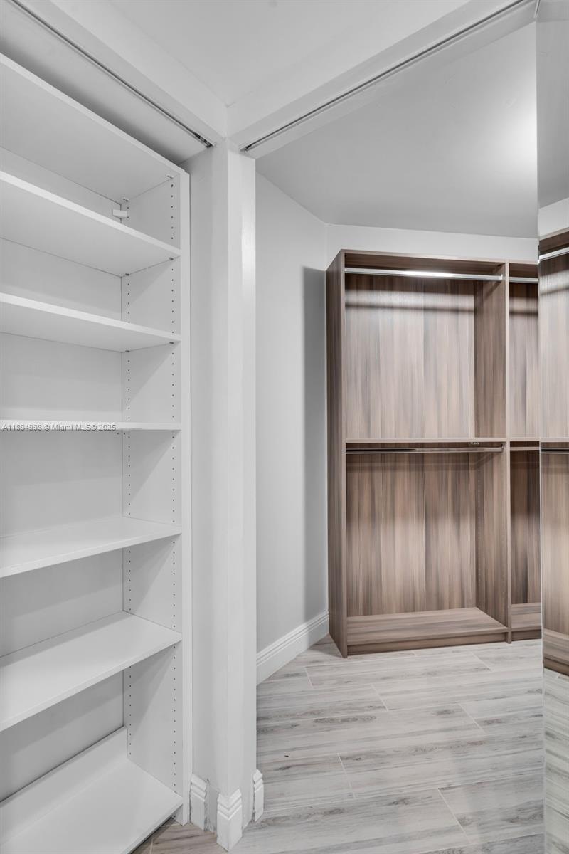 SUFFOLK AT CENTURY VILLAGE - Residential