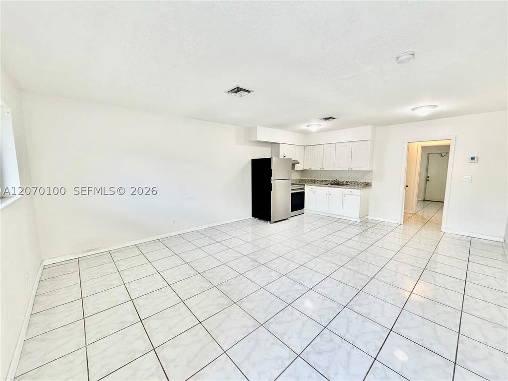 Photo of 1821 N 17th Ct #24, Hollywood, FL 33020 (MLS # A12070100)