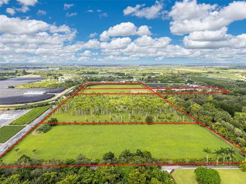 15100 SW 200th St Miami FL 33187