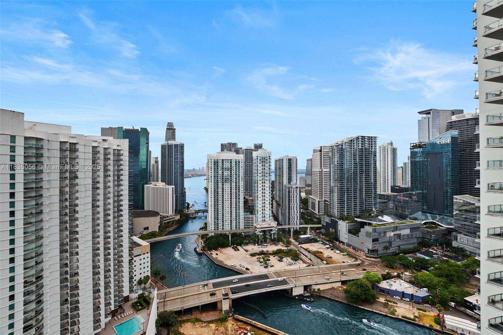 IVY CONDO - Residential