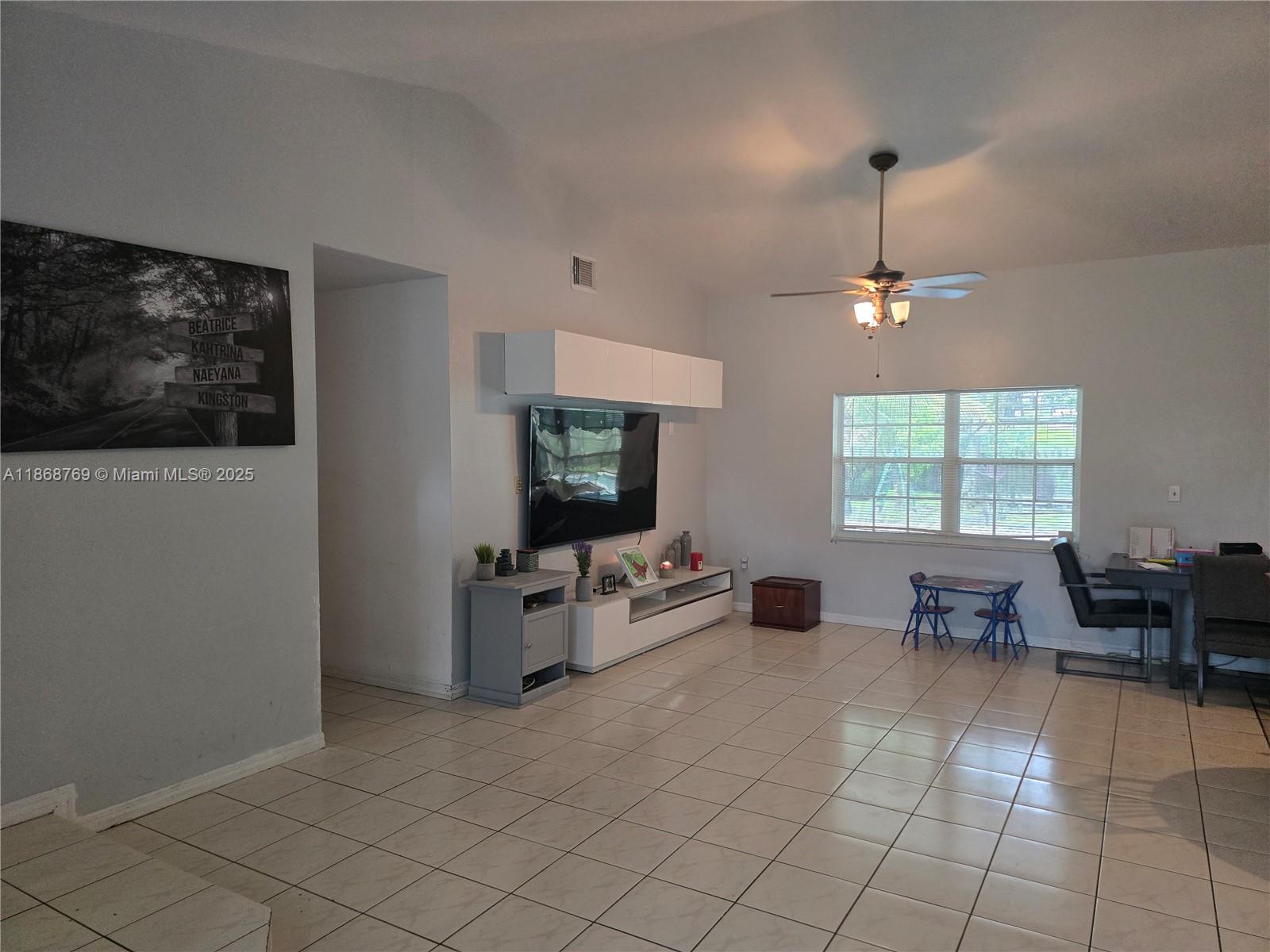 REDLANDS BEST - Residential