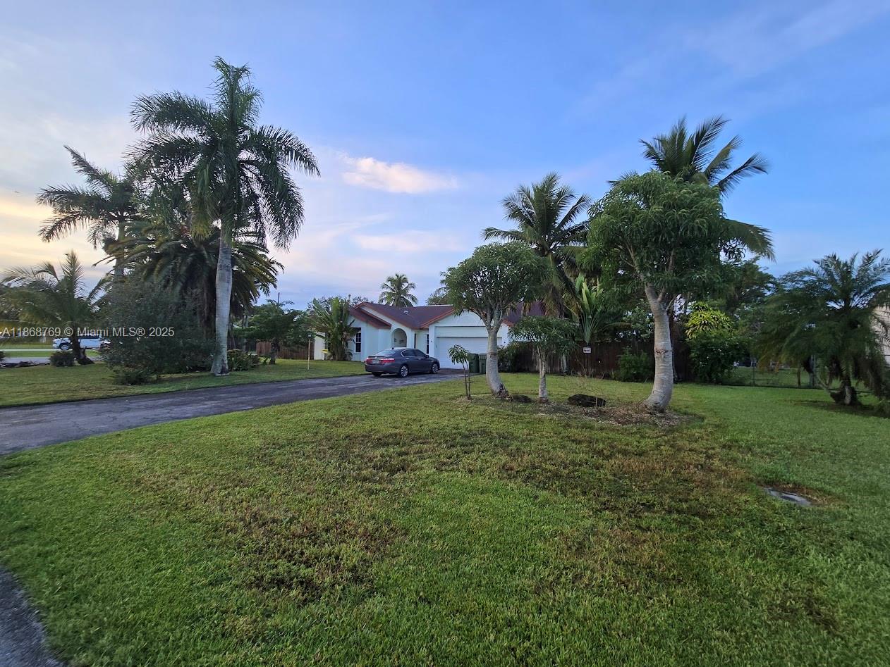 REDLANDS BEST - Residential