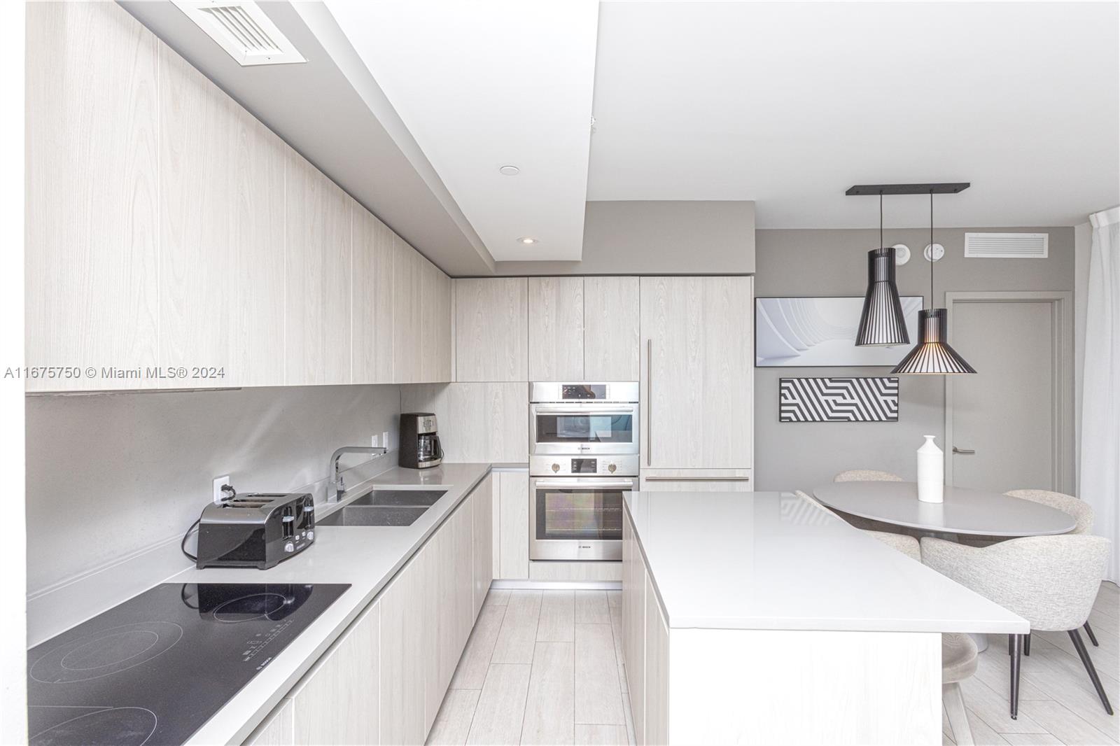 4010 SOUTH OCEAN CONDO - Residential