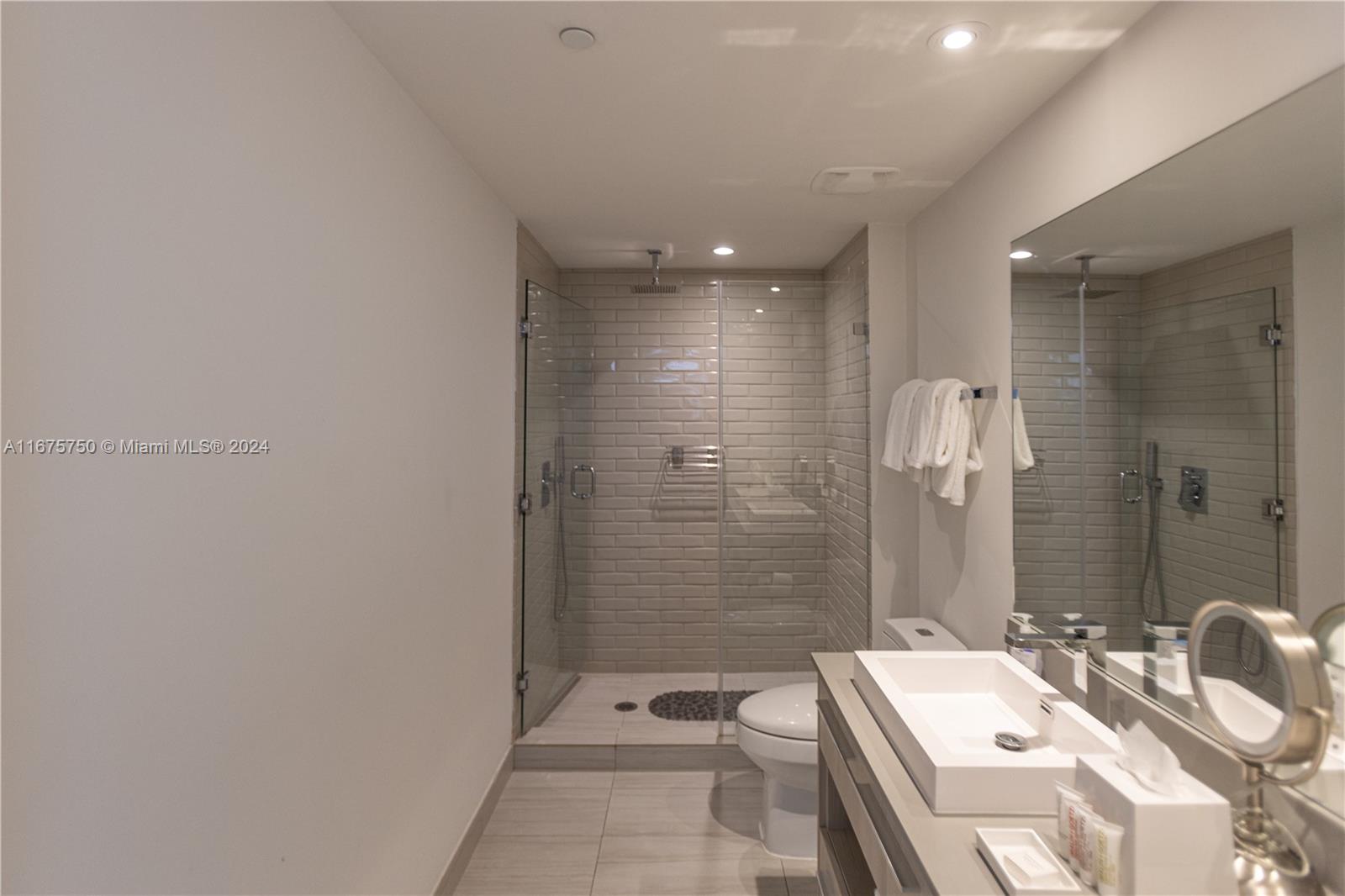 4010 SOUTH OCEAN CONDO - Residential