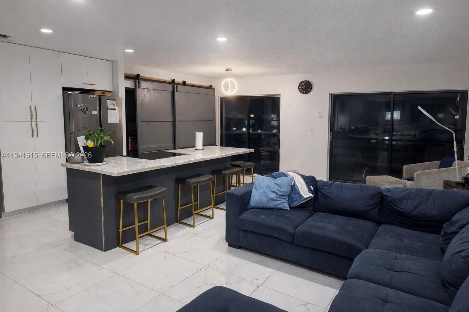 COUNTRY CLUB OF MIAMI FAI - Residential