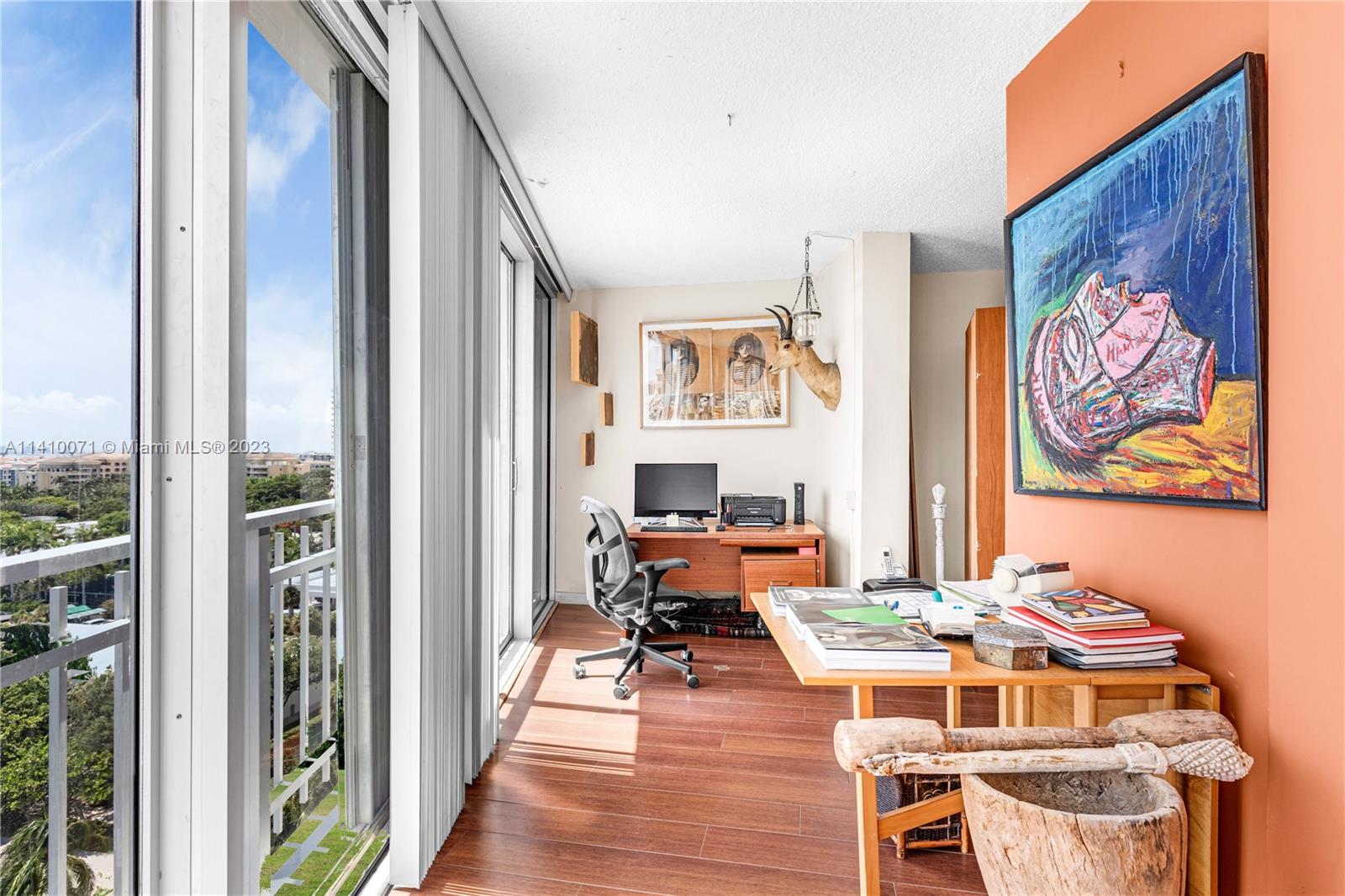 MAR-AZUL CONDO - Residential