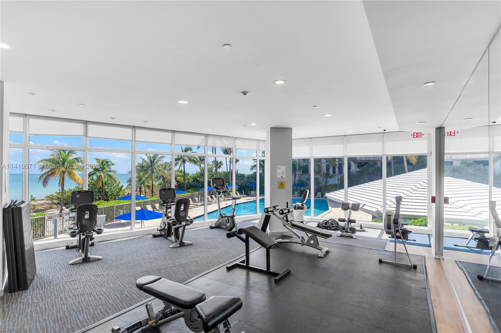 MAR-AZUL CONDO - Residential