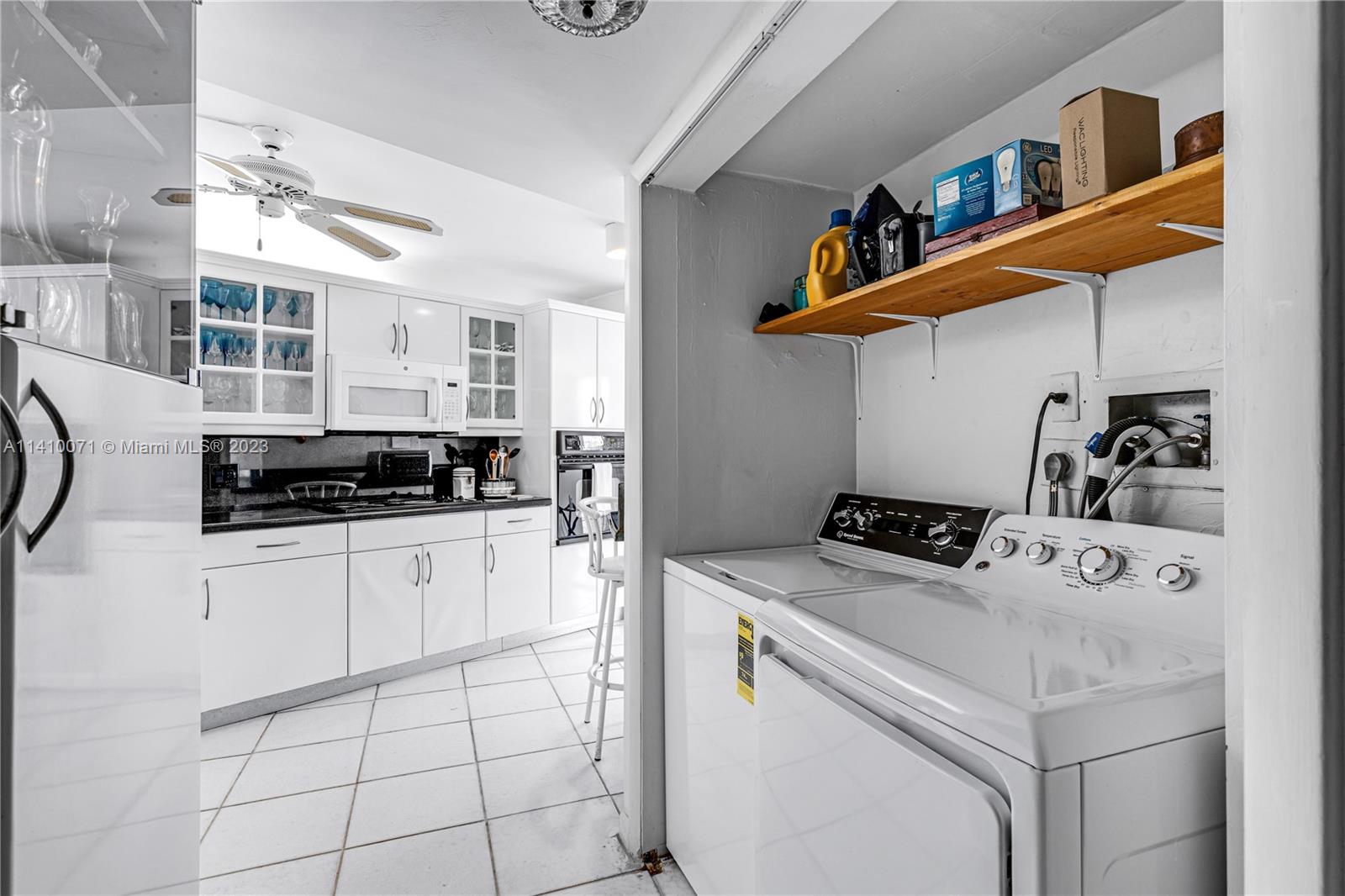 MAR-AZUL CONDO - Residential