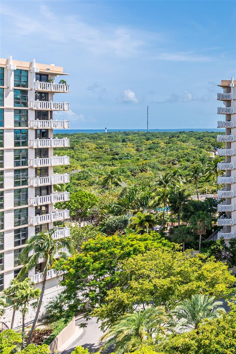 MAR-AZUL CONDO - Residential