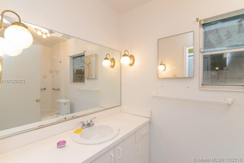 Southgate Second Add 53-6 - Residential