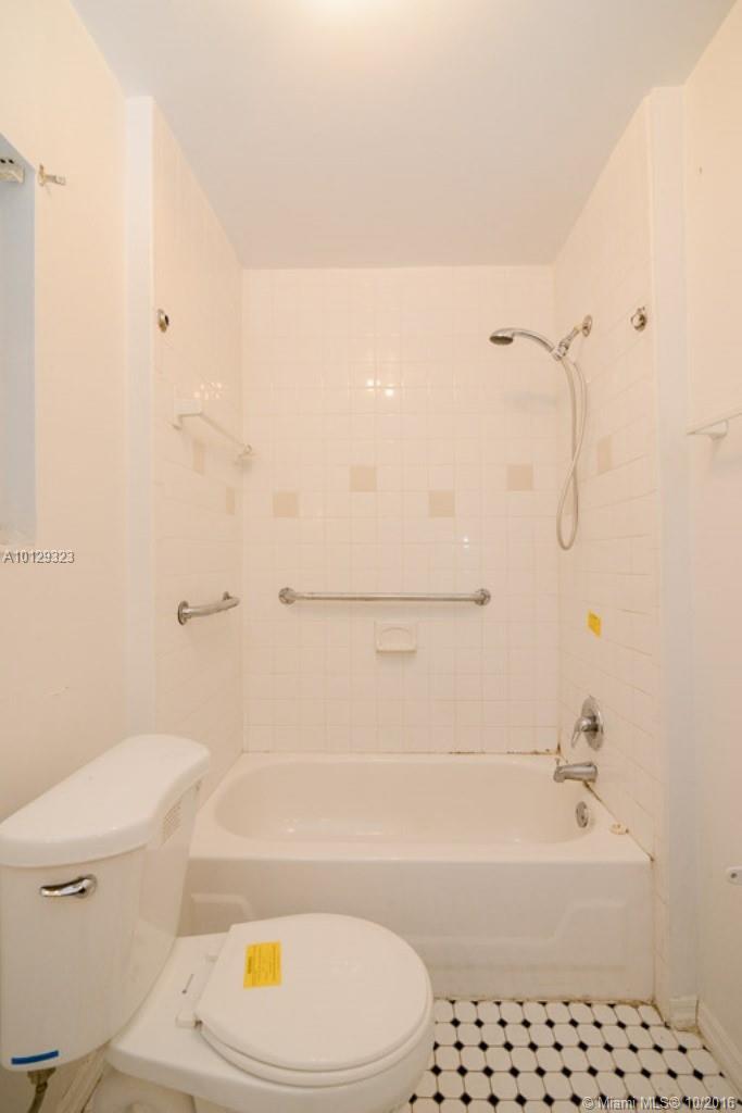 Southgate Second Add 53-6 - Residential