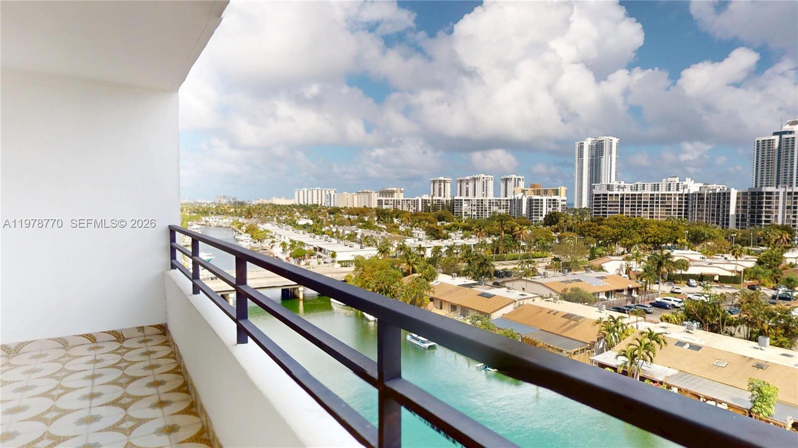 OLYMPUS CONDO - Residential