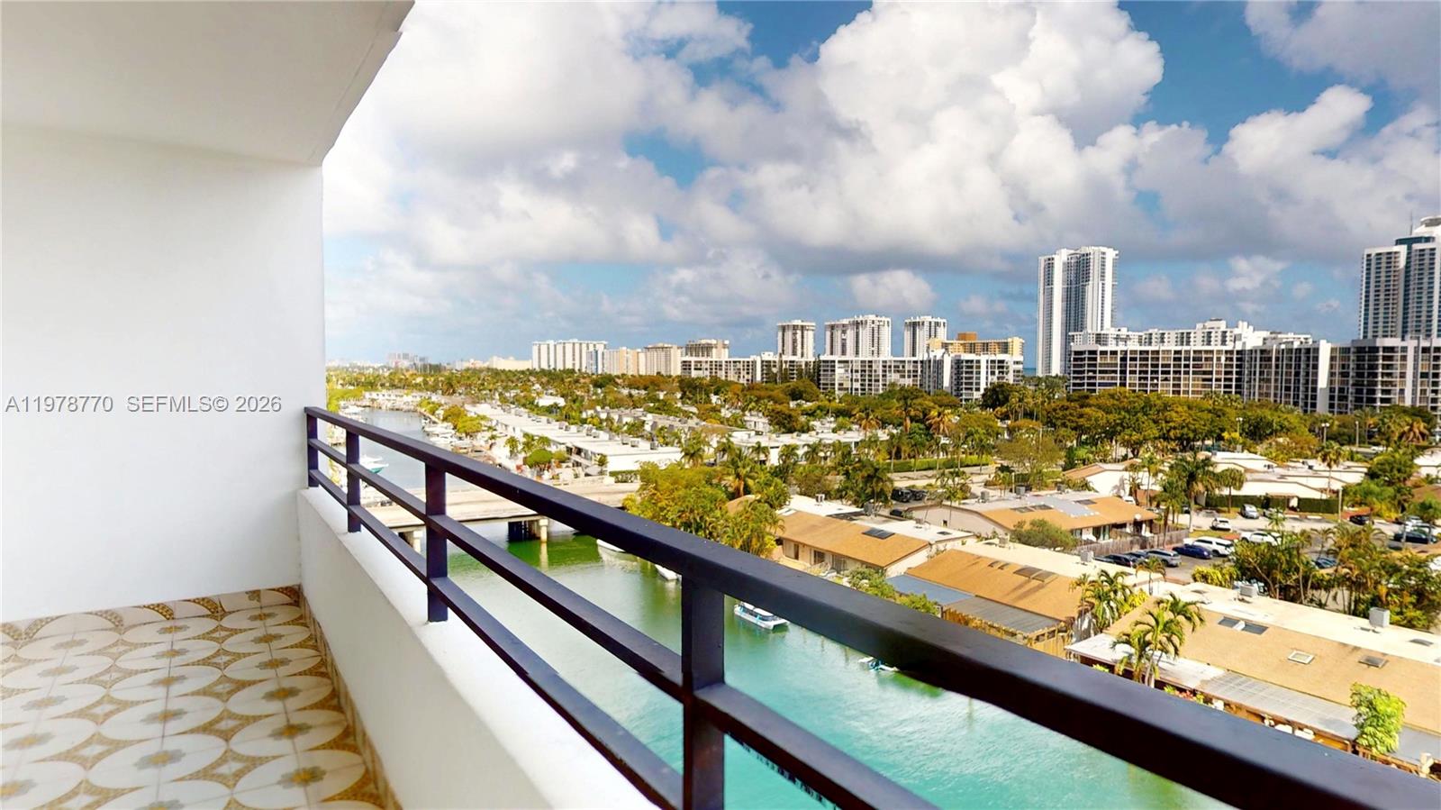 OLYMPUS CONDO - Residential