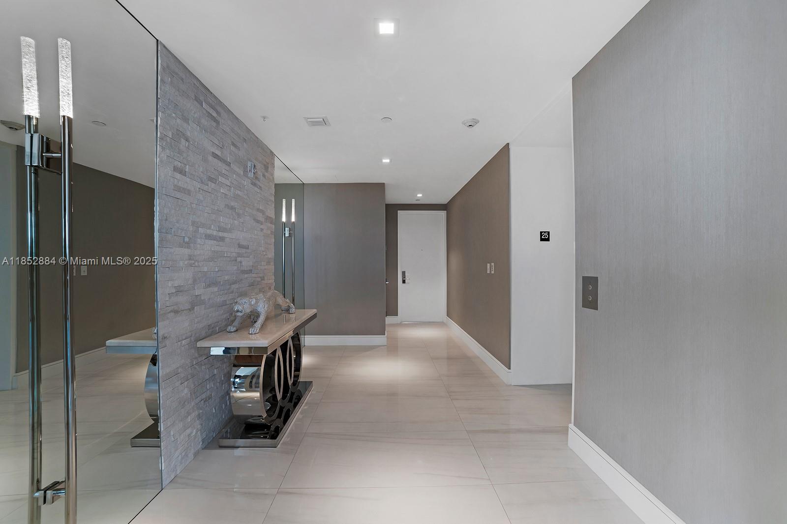 10203 Collins Ave 2501