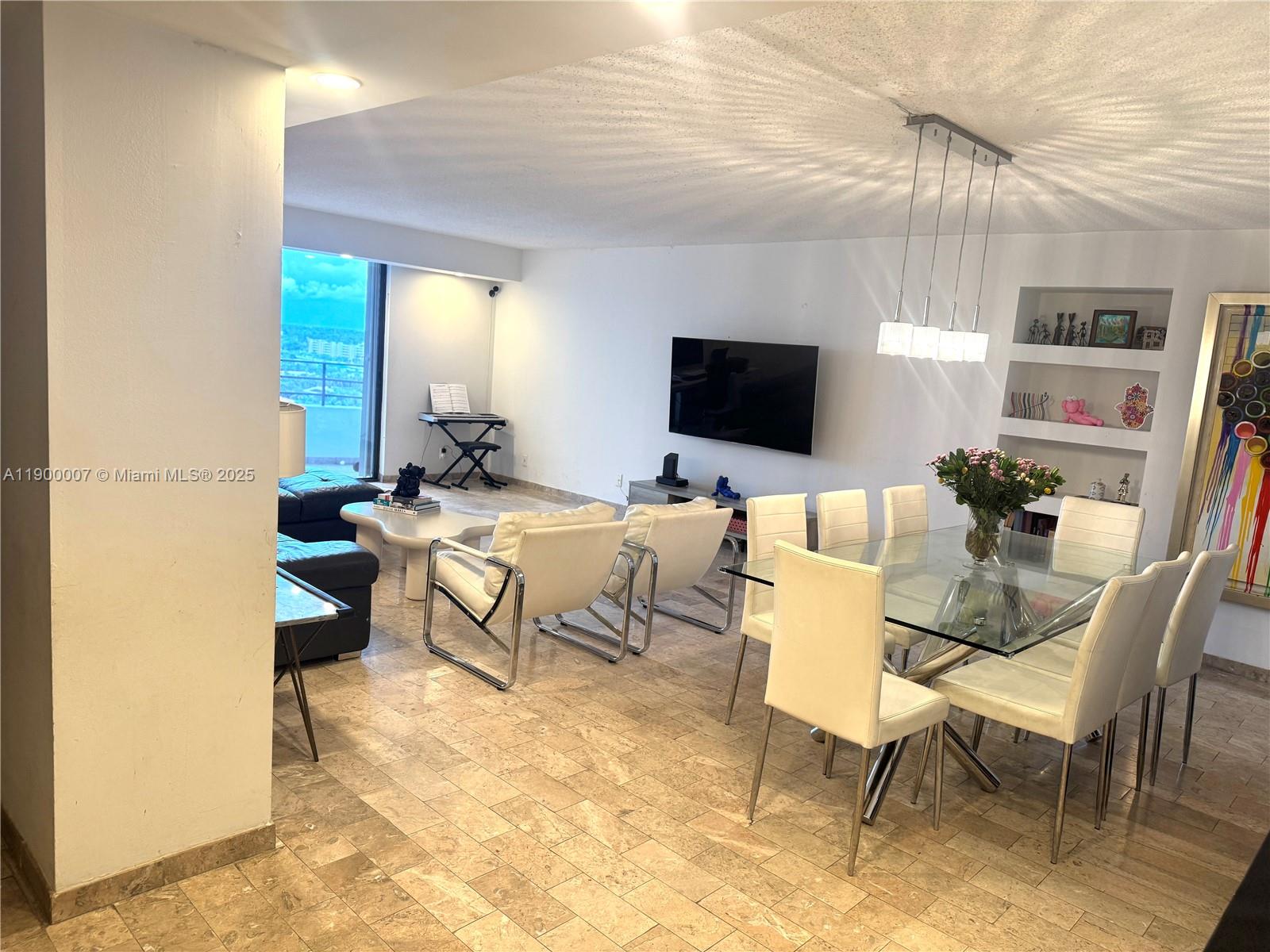 OLYMPUS CONDO PHASE - Residential