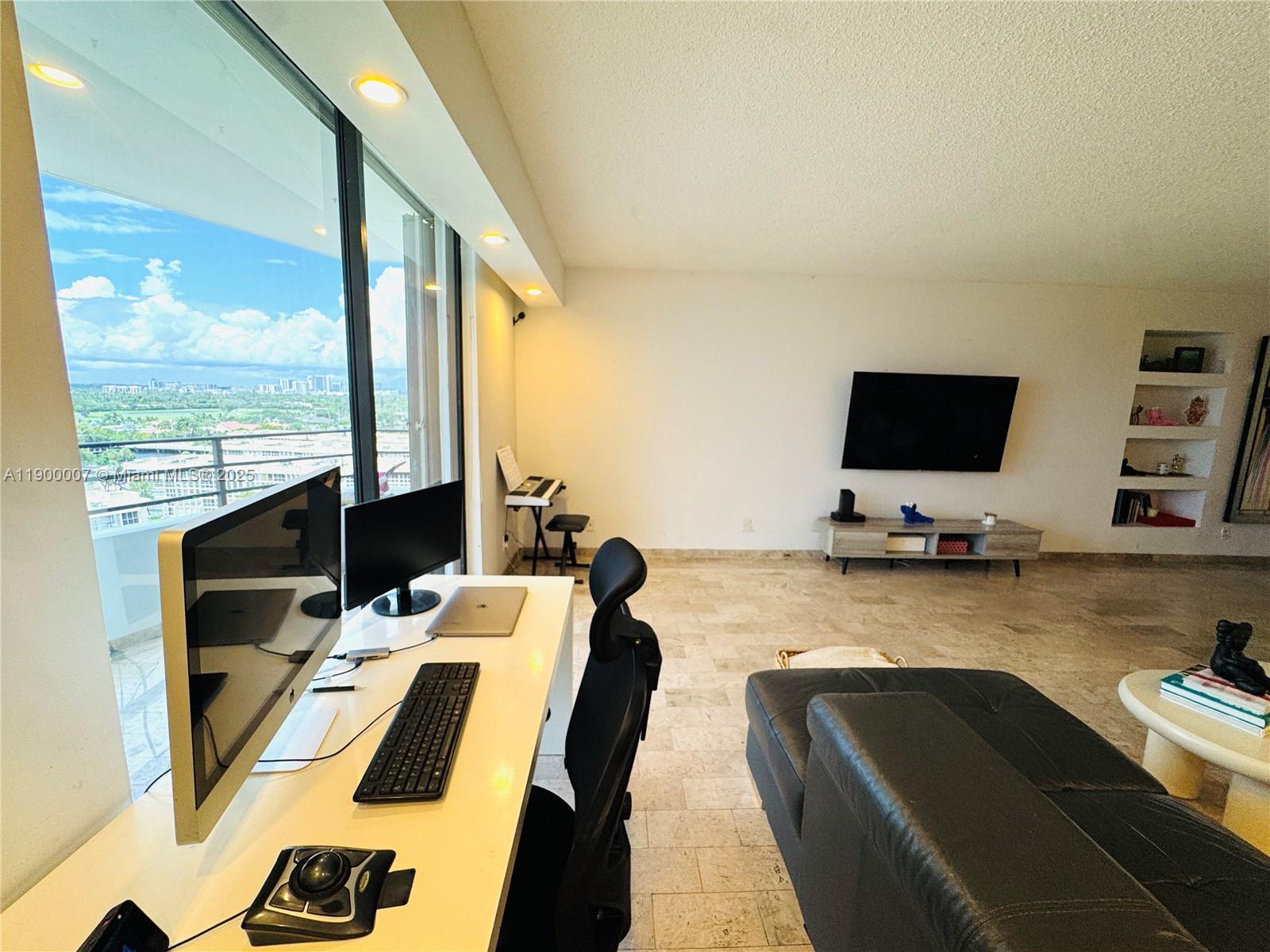 OLYMPUS CONDO PHASE - Residential