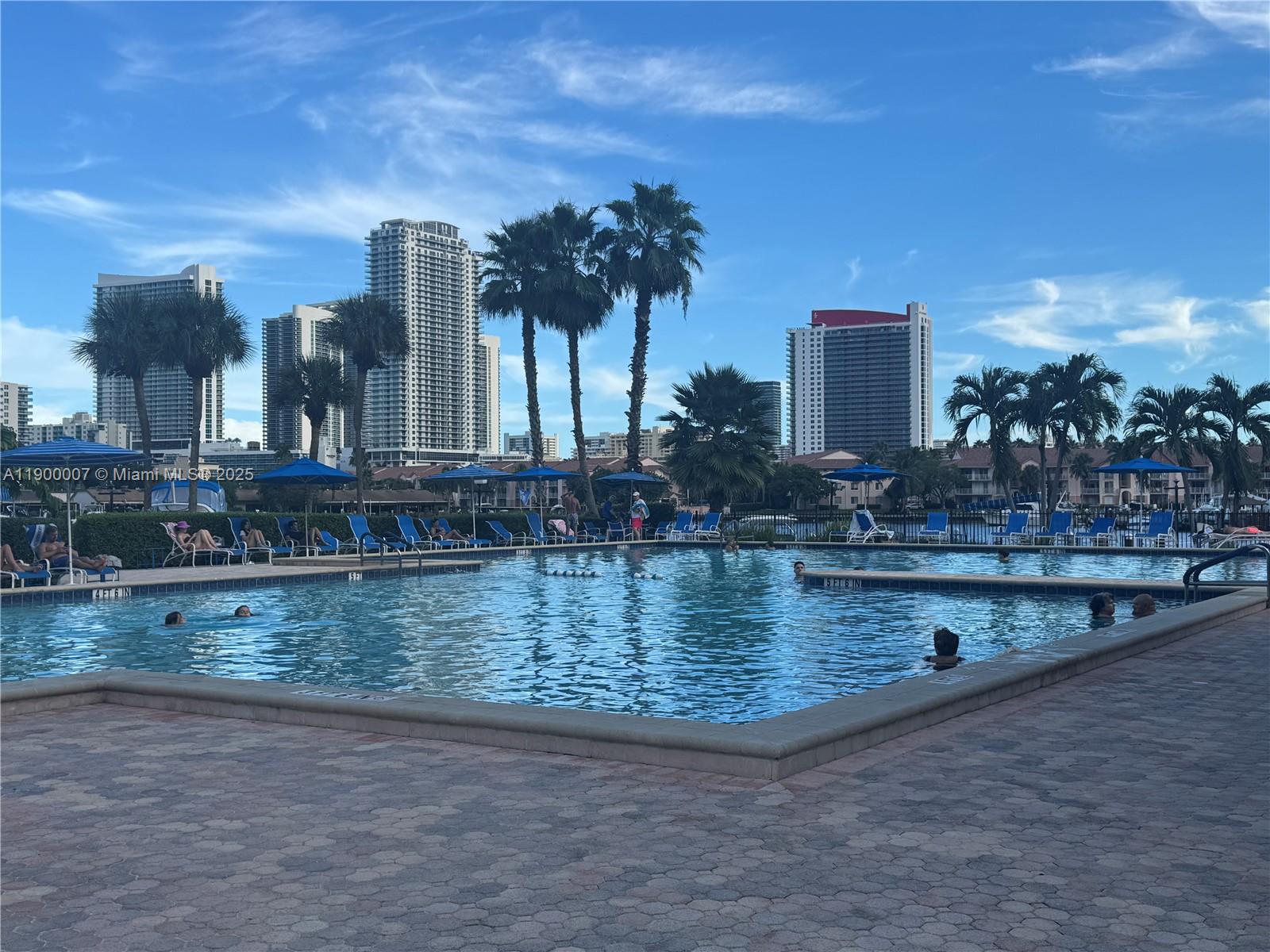 OLYMPUS CONDO PHASE - Residential