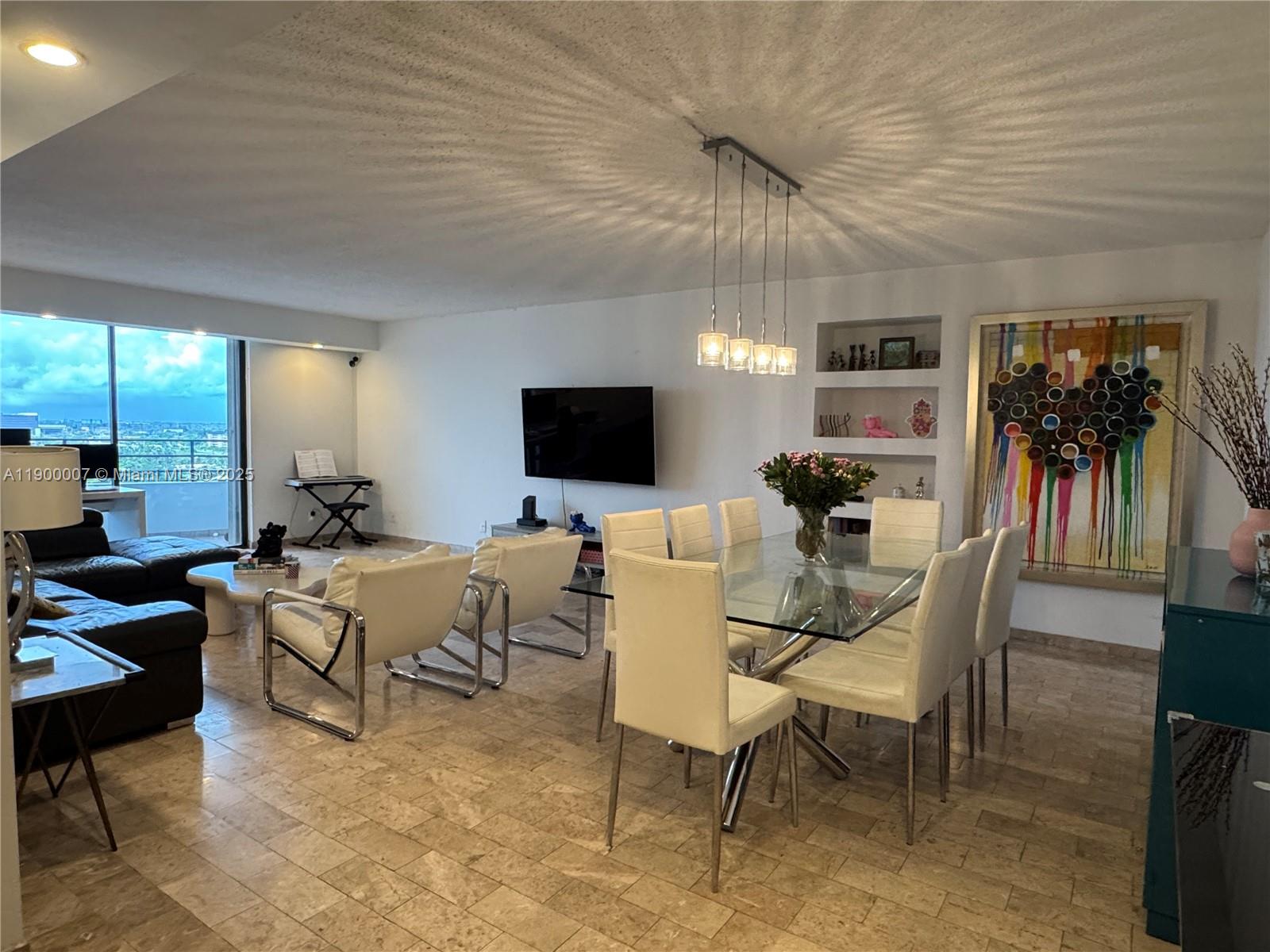 OLYMPUS CONDO PHASE - Residential