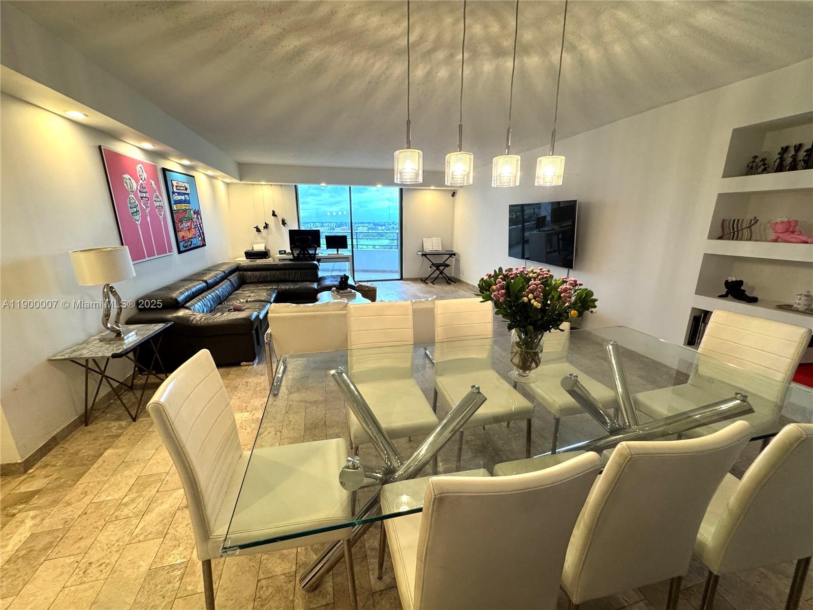 OLYMPUS CONDO PHASE - Residential