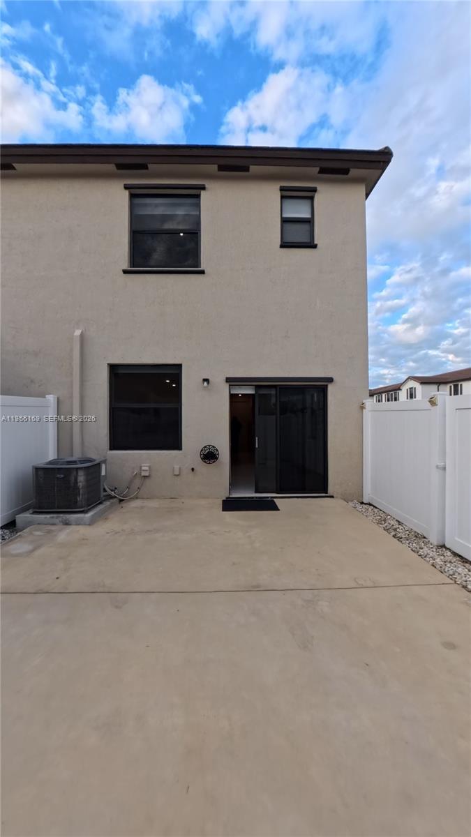 AQUABELLA NORTH - Residential