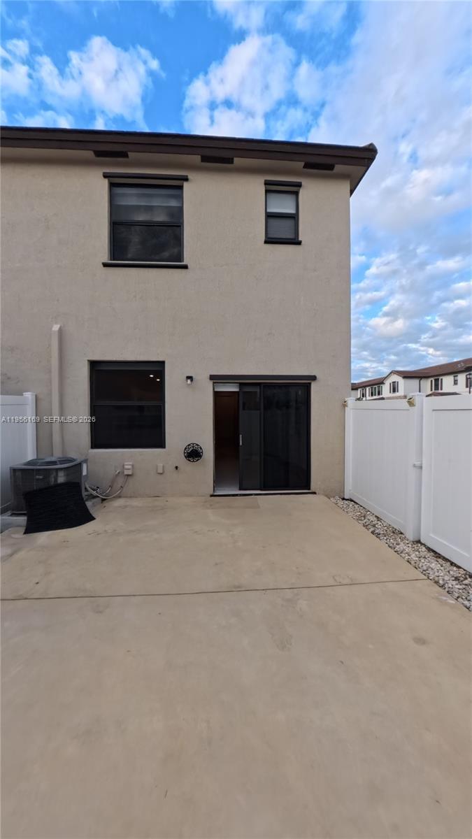 AQUABELLA NORTH - Residential