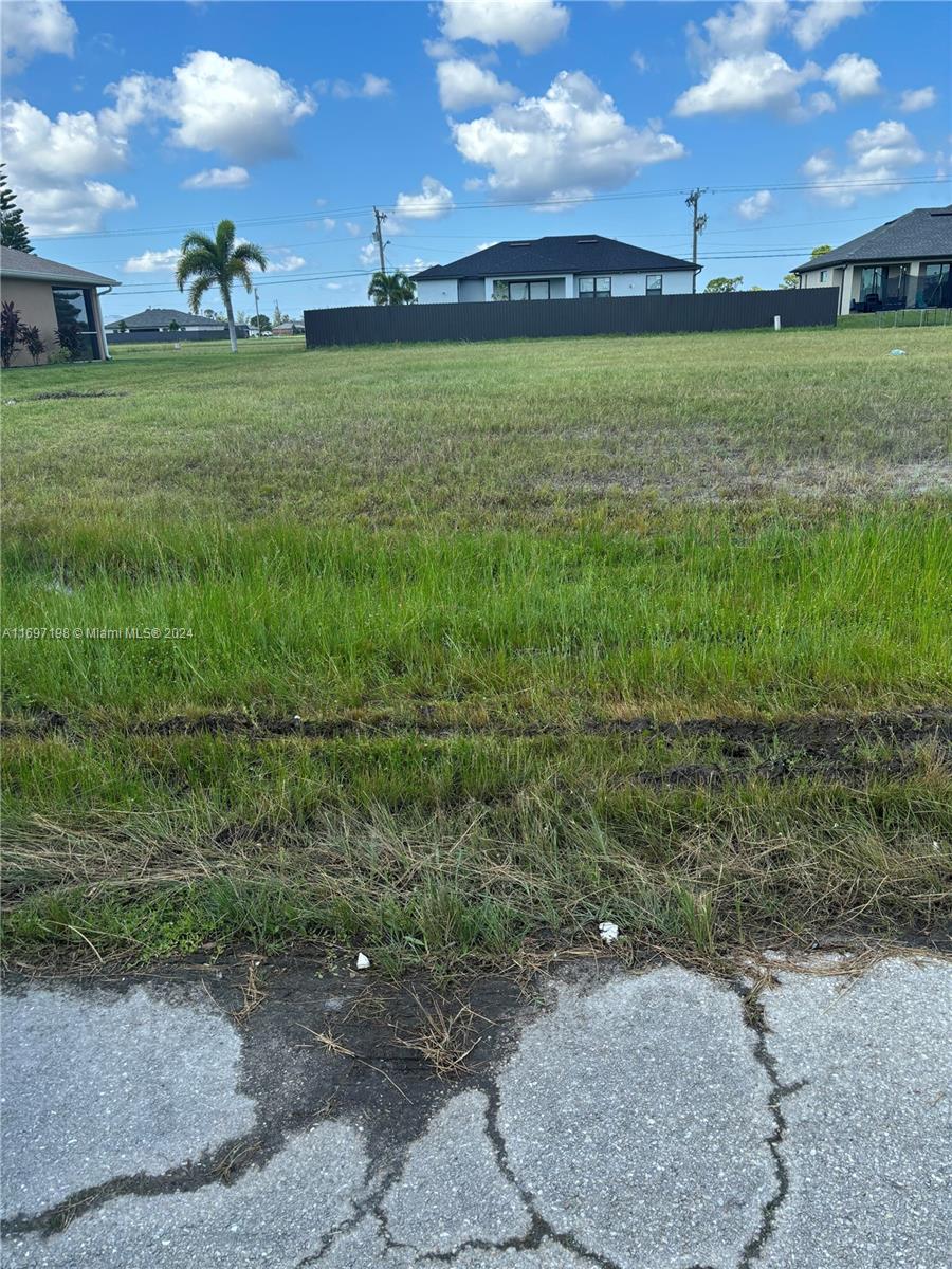 1224 15 Pl Pl, Cape Coral, Lee County, Florida -  - 