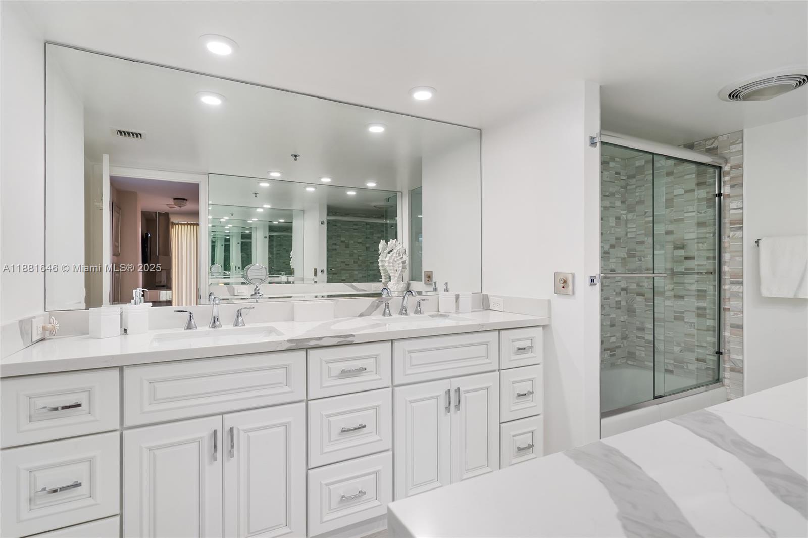 OCEAN TOWERS SOUTH CONDO - Residential