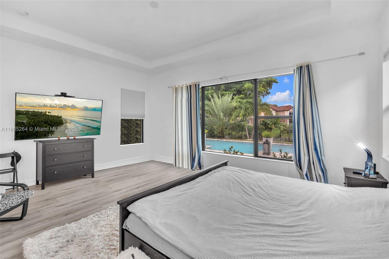 PEMBROKE LAKES SOUTH - Residential Lease