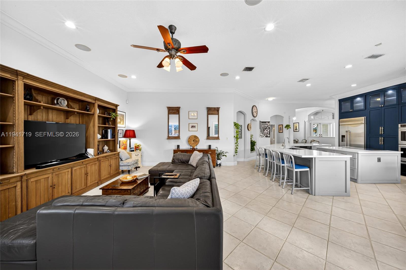 OAK RIDGE FALLS - Residential