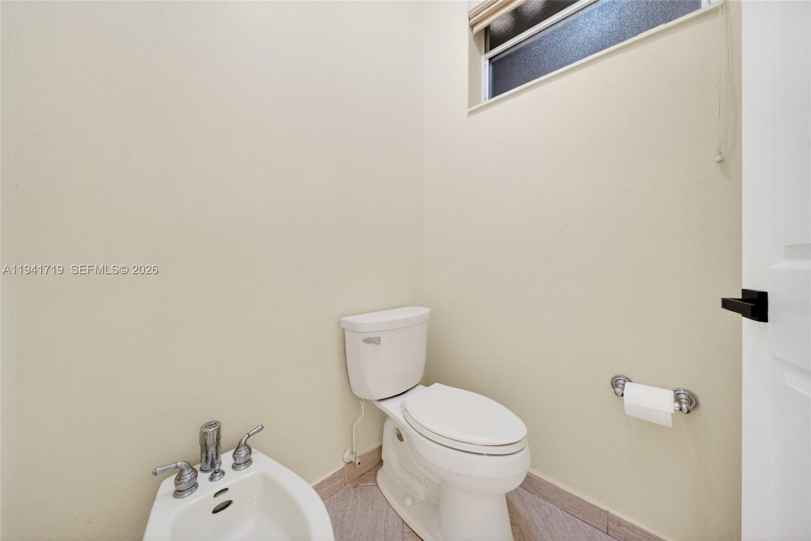 OAK RIDGE FALLS - Residential