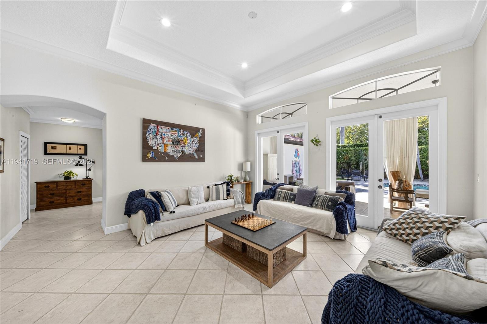 OAK RIDGE FALLS - Residential