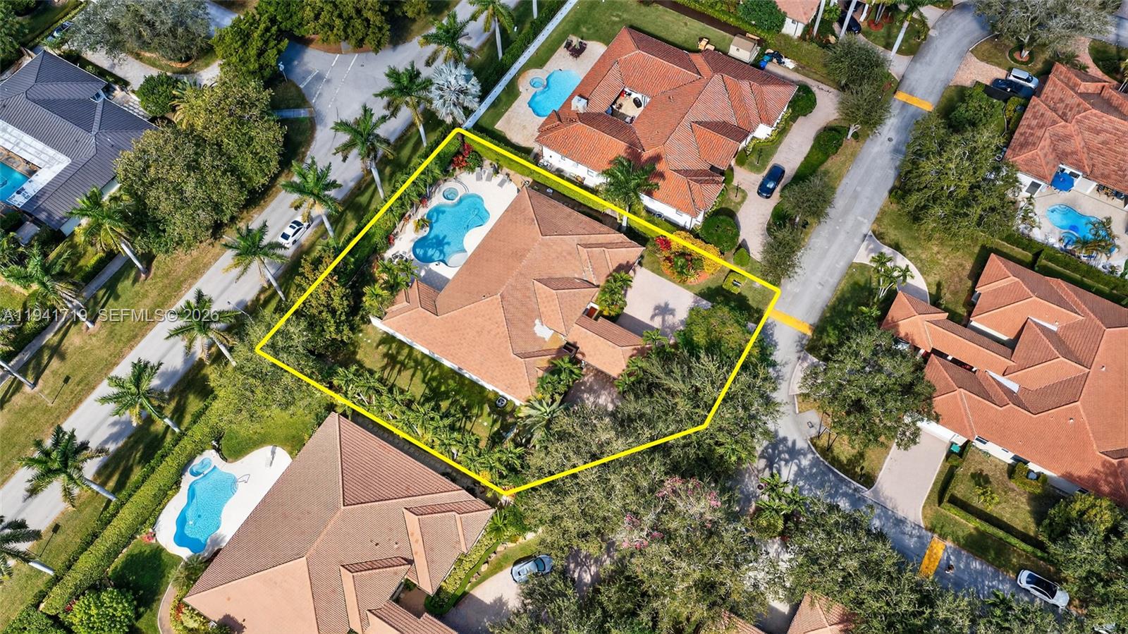 OAK RIDGE FALLS - Residential