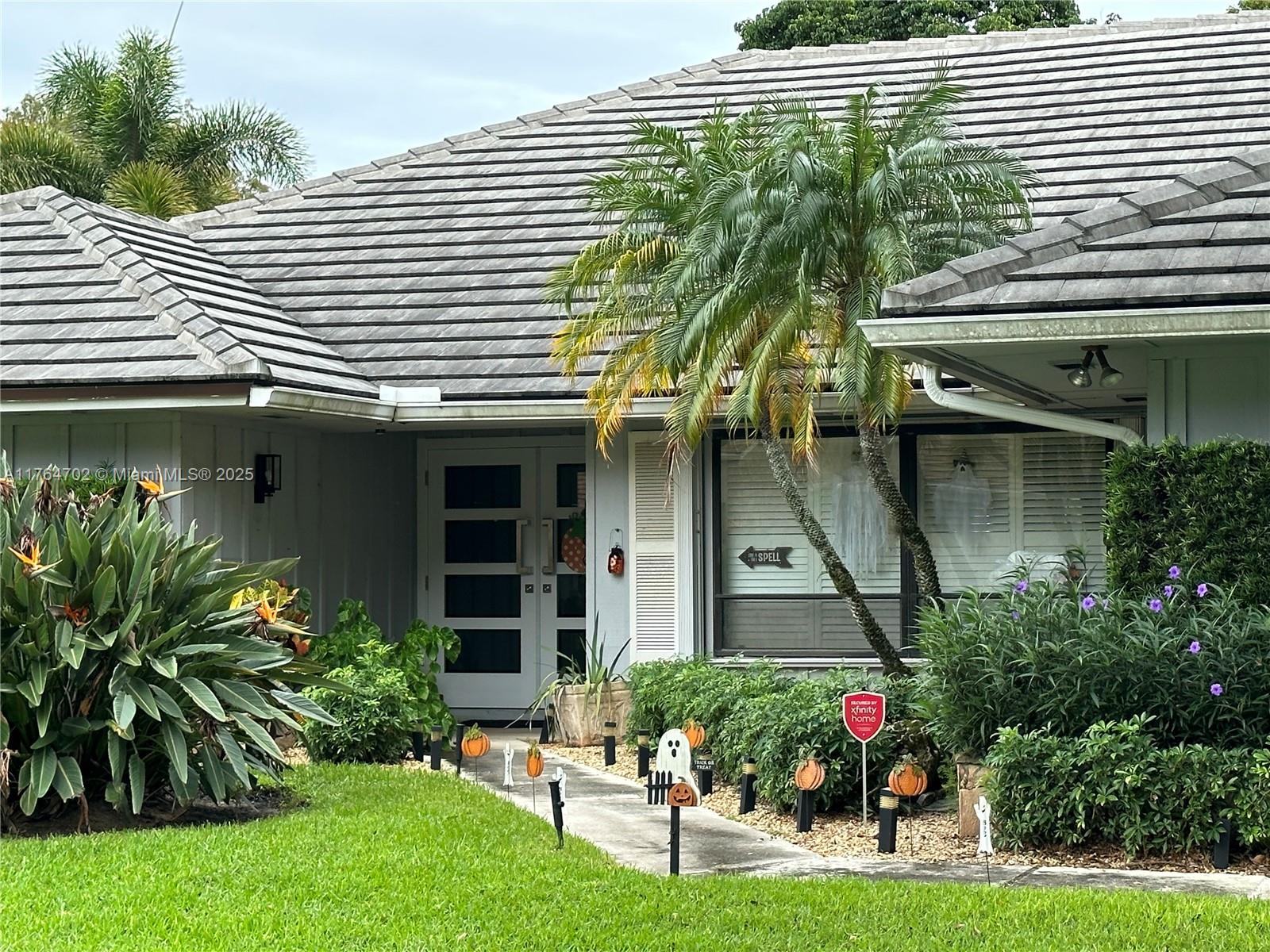 PGA RESORT COMMUNITY 1 - Residential Lease