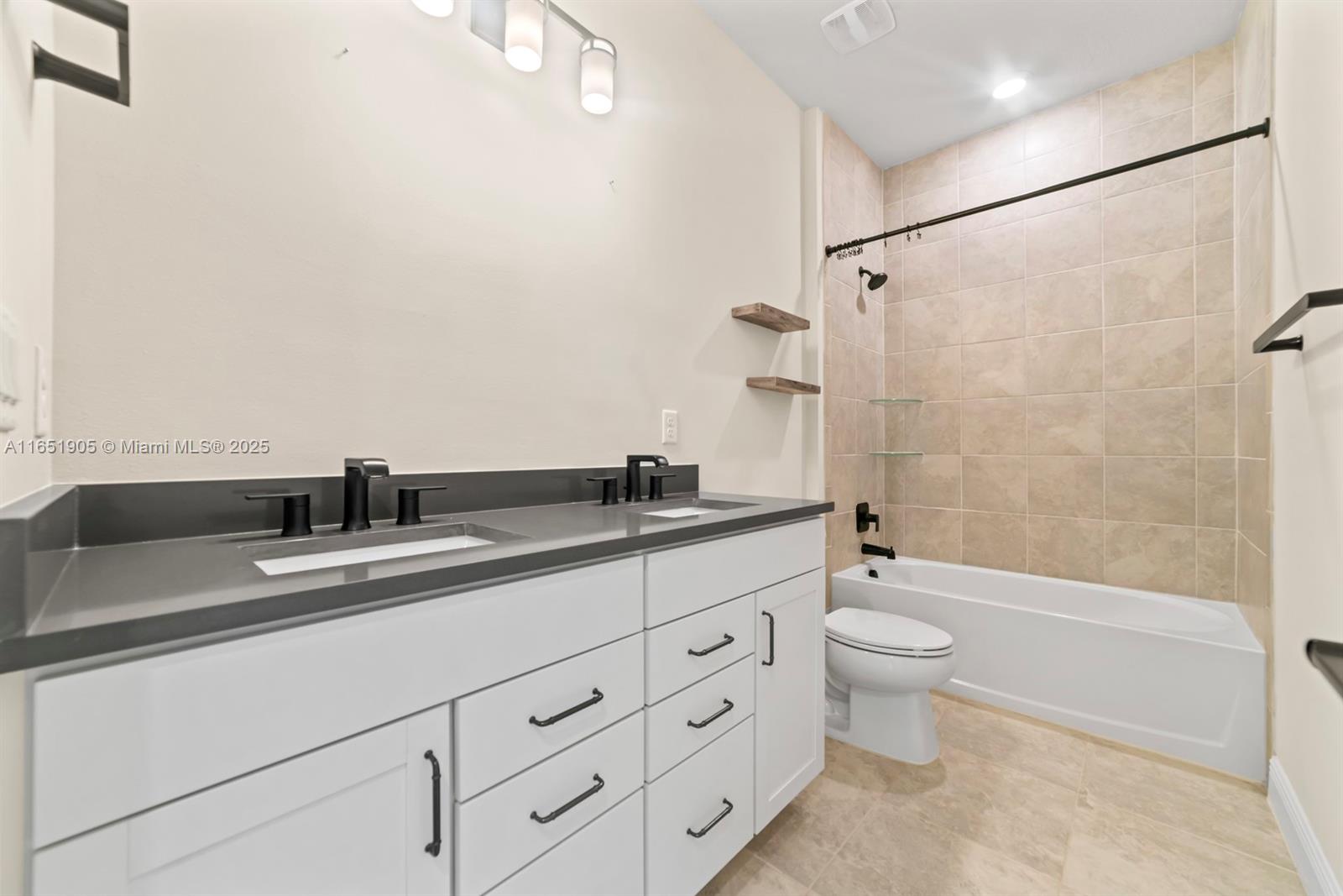 ENCLAVES AT WOODMONT - Residential