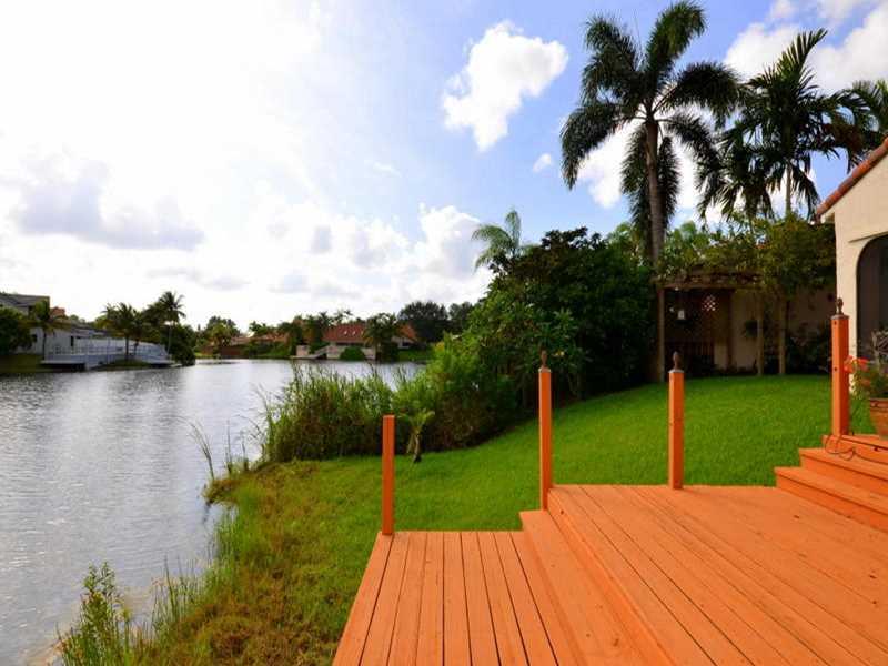 ROCK CREEK - Residential Lease