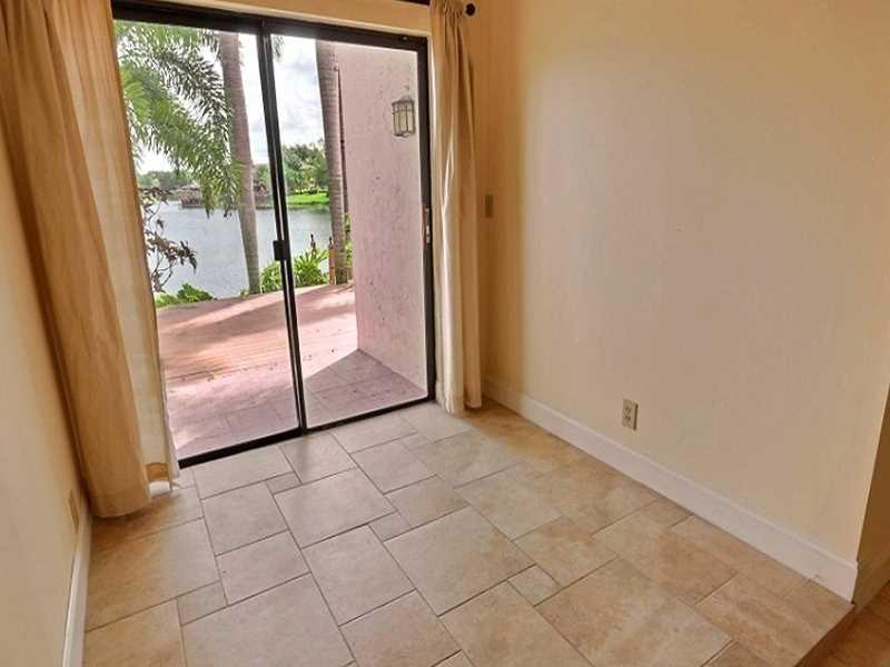 ROCK CREEK - Residential Lease