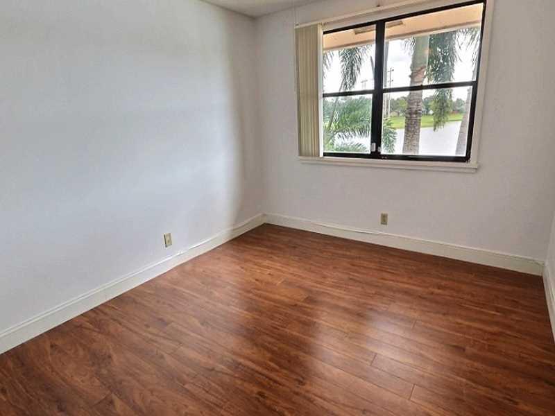 ROCK CREEK - Residential Lease