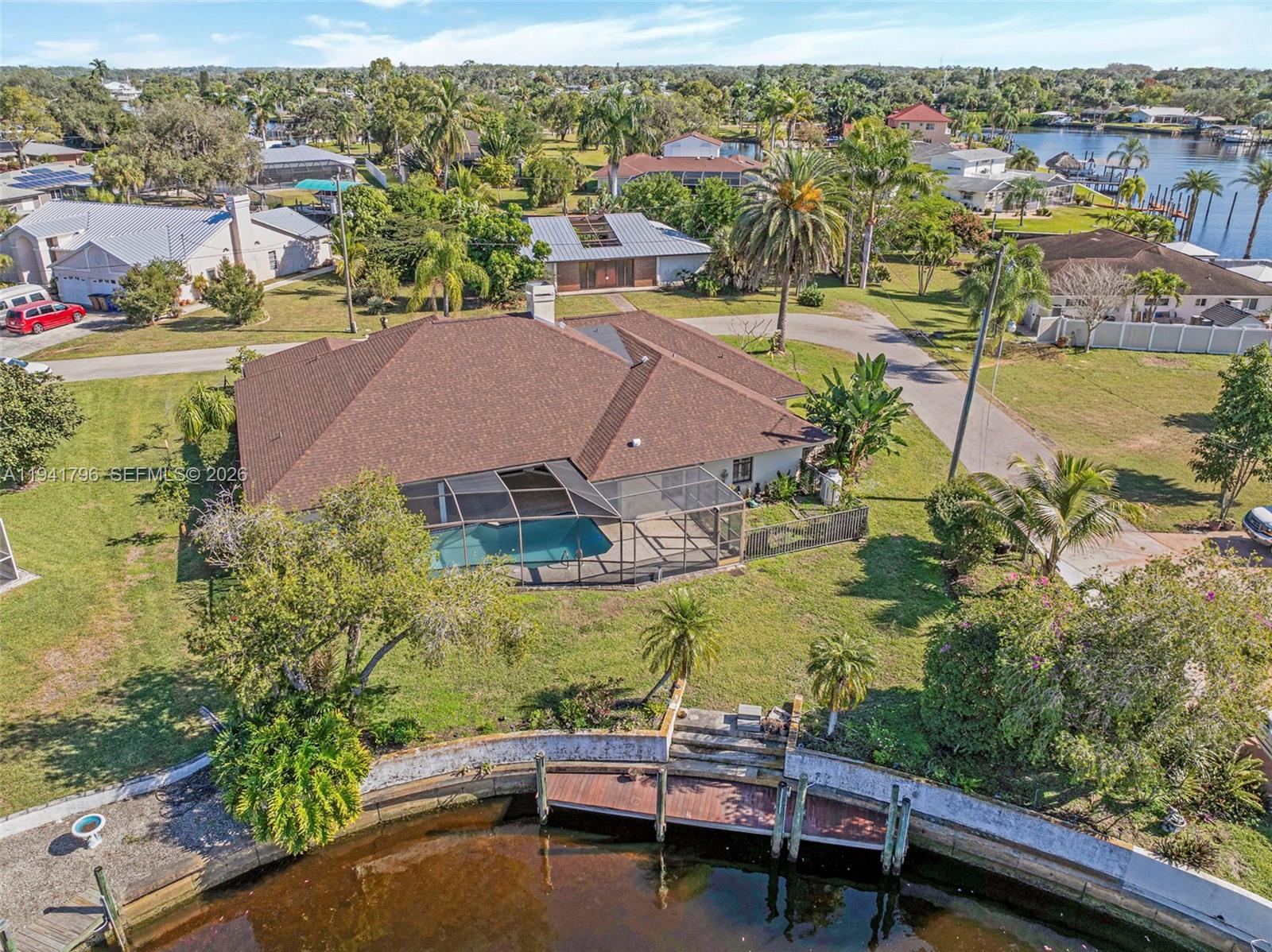 RIVER FOREST ISLAND - Residential