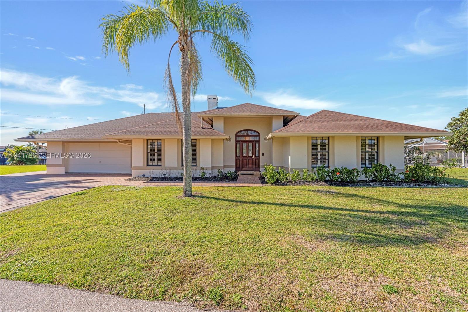 RIVER FOREST ISLAND - Residential