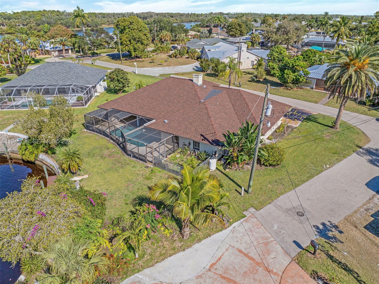 RIVER FOREST ISLAND - Residential