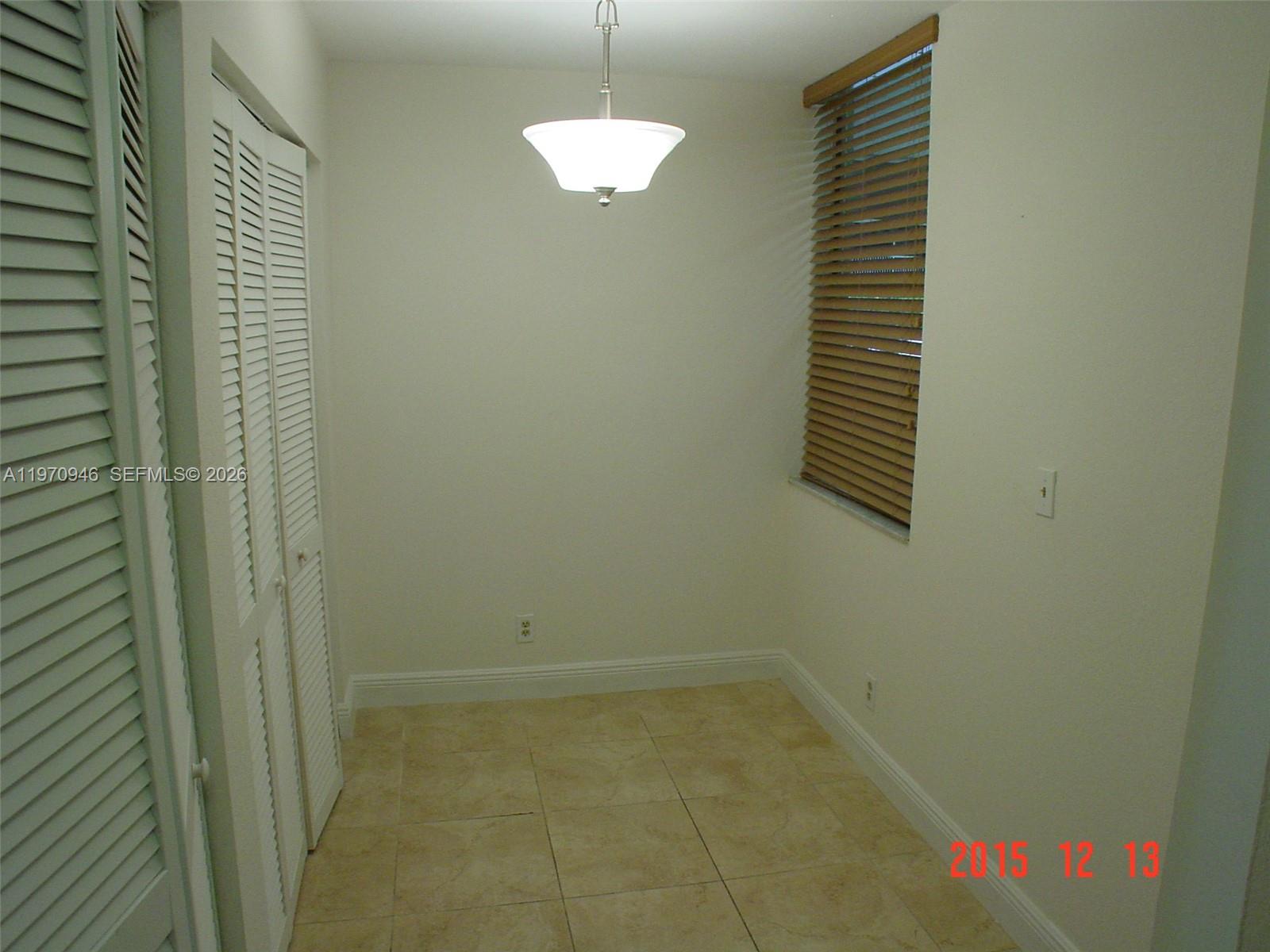 CORAL SPRINGS ESTATE TOWN - Residential Lease