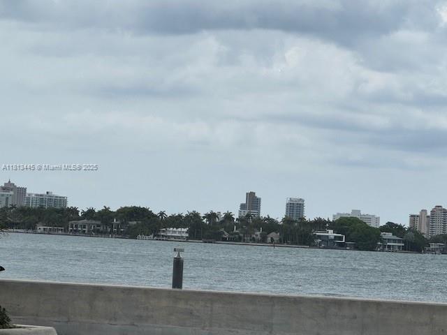 TREASURES ON THE BAY II C - Residential