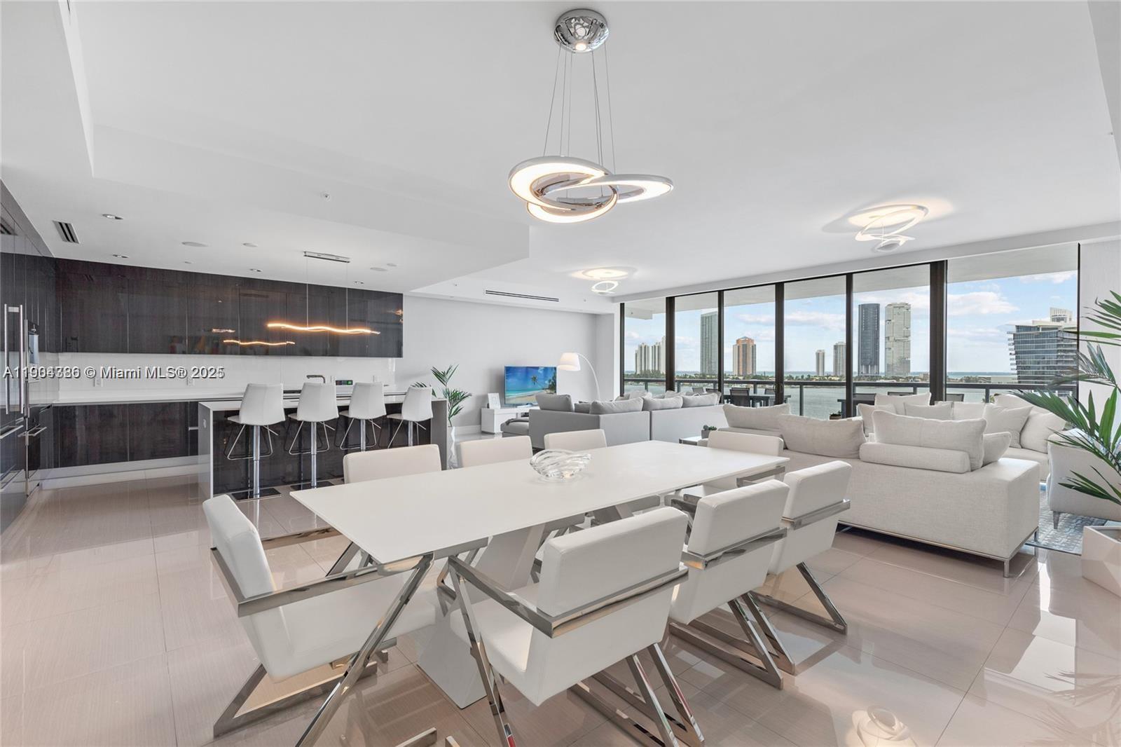 ECHO CONDO - Residential