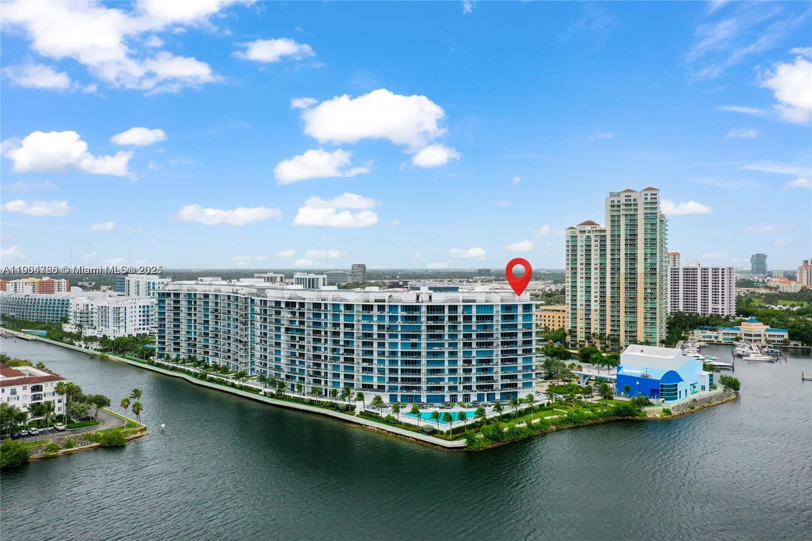 ECHO CONDO - Residential