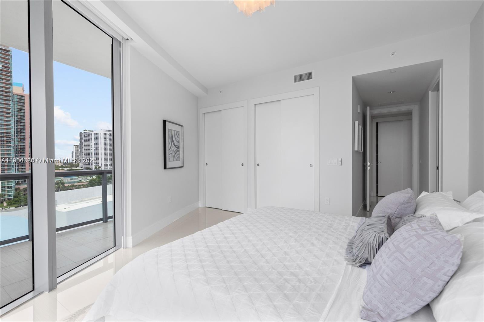 ECHO CONDO - Residential