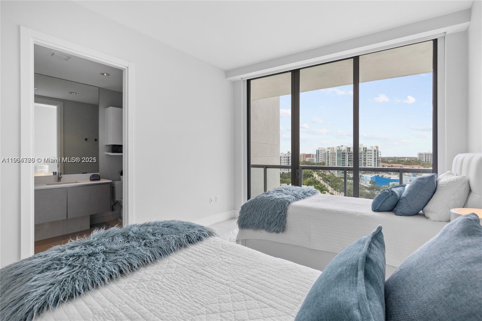 ECHO CONDO - Residential