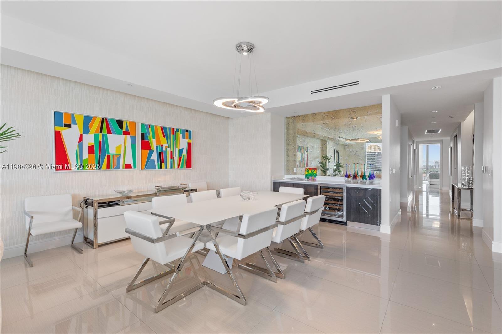 ECHO CONDO - Residential