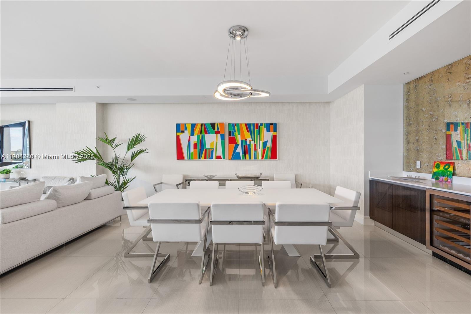 ECHO CONDO - Residential